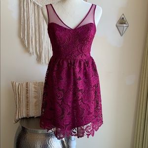 Adrianna Papell pink lace cocktail dress. 2